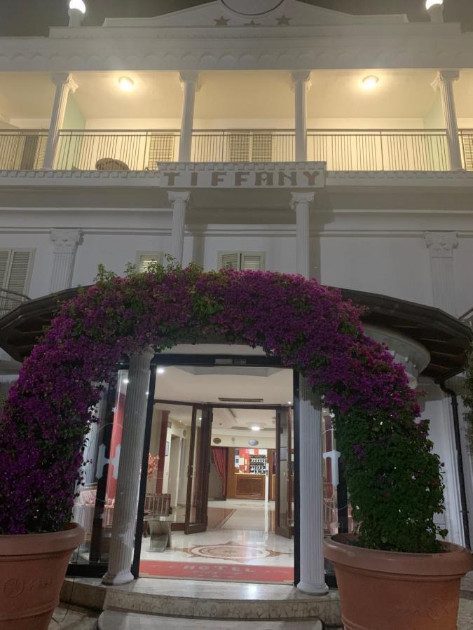 Hotel Tiffany 瓦卡图洛 外观 照片