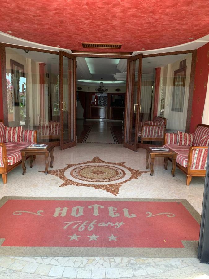 Hotel Tiffany 瓦卡图洛 外观 照片